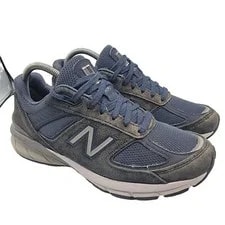 New Balance — New Balance 990 v5 9 Athletic Running Shoes M990NV5 — Sneaker — resale