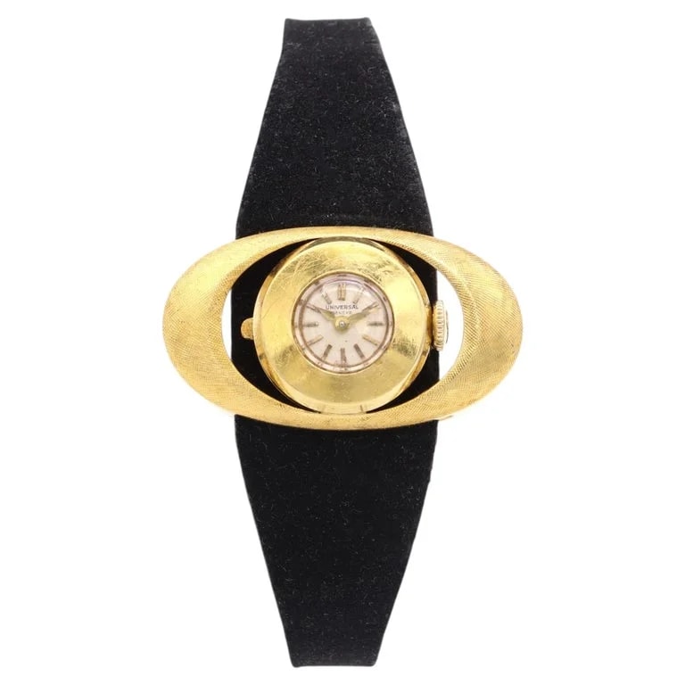 Universal — Universal Genève 18K Yellow Gold Hand-Wind ’s — Watch — resale