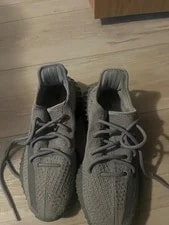 Yeezy — Yeezy 350 V2 # #Boost Worn Couple Times Also Comes With Shoe — Sneaker — resale