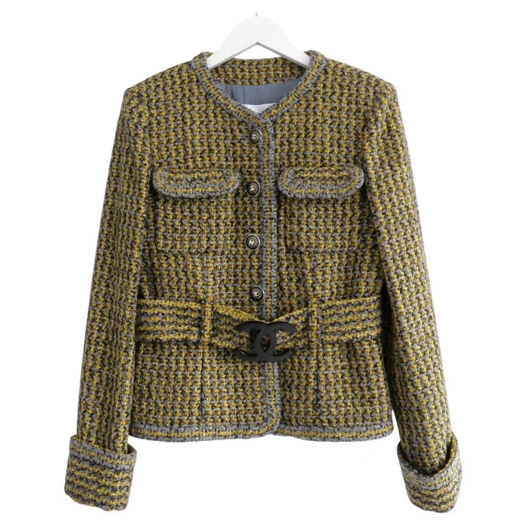 Chanel, Karl Lagerfeld for Chanel — Chanel 17B Jacket With CC Belt and Lining — Accessory — resale