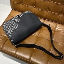 Dior — Dior Saddle Commuter Portable Messenger - Excellent #V0204Y — Handbag — resale