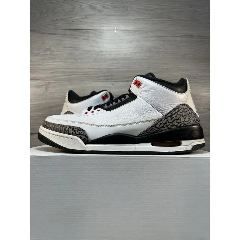 Jordan — Air Jordan 3 Retro 23 — Sneaker — resale