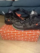 Off-White — Size 9.5 - Off-White Air Force 1 Mid — Sneaker — resale