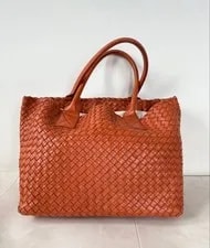 Bottega Veneta — Bottega Veneta Cava PM 2WAY Limited To 250 Pieces — Handbag — resale