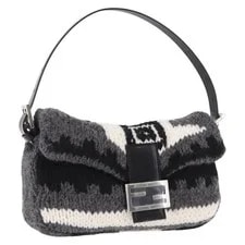 Fendi — Fendi Mamma Baguette Auth am12200SAM — Handbag — resale