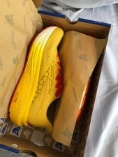 Brooks — 2026 Brooks Run Disney Ghost 17 Winnie the Pooh Size 11 ** — Sneaker — resale
