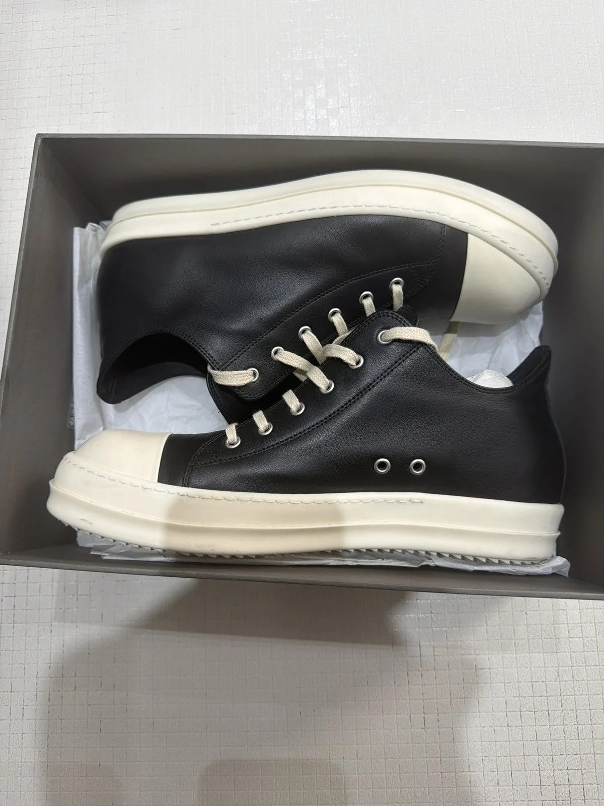 Rick Owens — Rick Owens Classic Low-Top – — Sneaker — resale