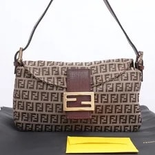 Fendi — Fendi Mamma Baguette Pattern 8BR003 Auth A — Handbag — resale