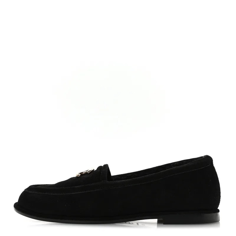 Chanel — CC Mocassins 38 — Designer Shoe — resale