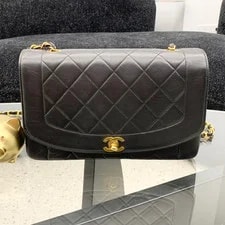 Chanel — Chanel Classic Flap Chain S — Handbag — resale