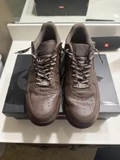 Supreme — Supreme Airforce 1 — Sneaker — resale