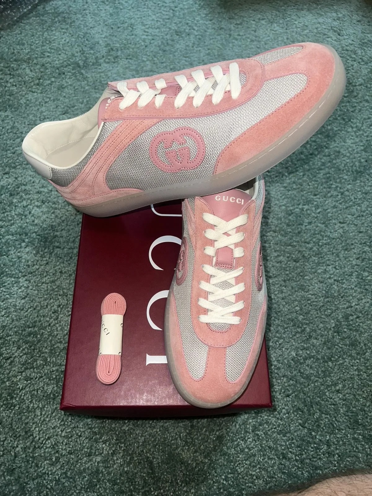 Gucci — Gucci / Lace — Sneaker — resale