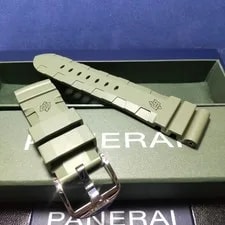 Panerai — Panerai Green Rubber Strap With Buckle for Luminor/Pre-Vendôme From Japan — Watch — resale