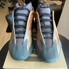 Yeezy — Yeezy Boost 700 V3 Fade Streetwear / Size 12 1/2 US — Sneaker — resale