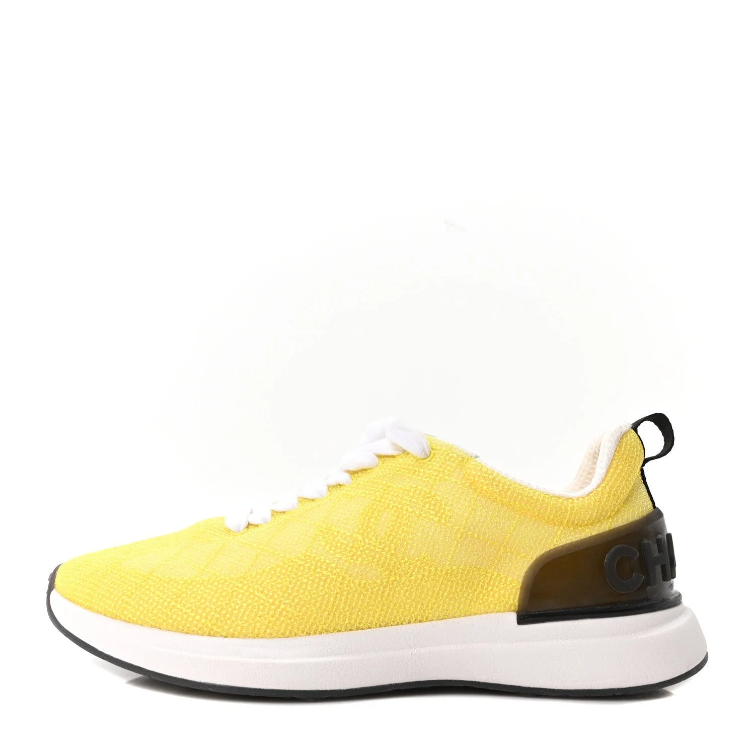 Chanel — Embroidered CC 38.5 — Sneaker — resale