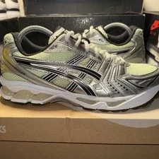 Asics — Size 9 - Asics Gel Kayano 14 Illuminate Clean — Sneaker — resale