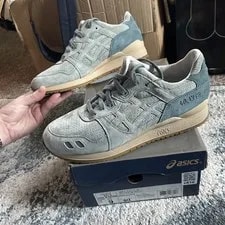 Asics — H33LK-8016 2013 Saint Alfred X Asics GEL Lyte III Lake — Sneaker — resale