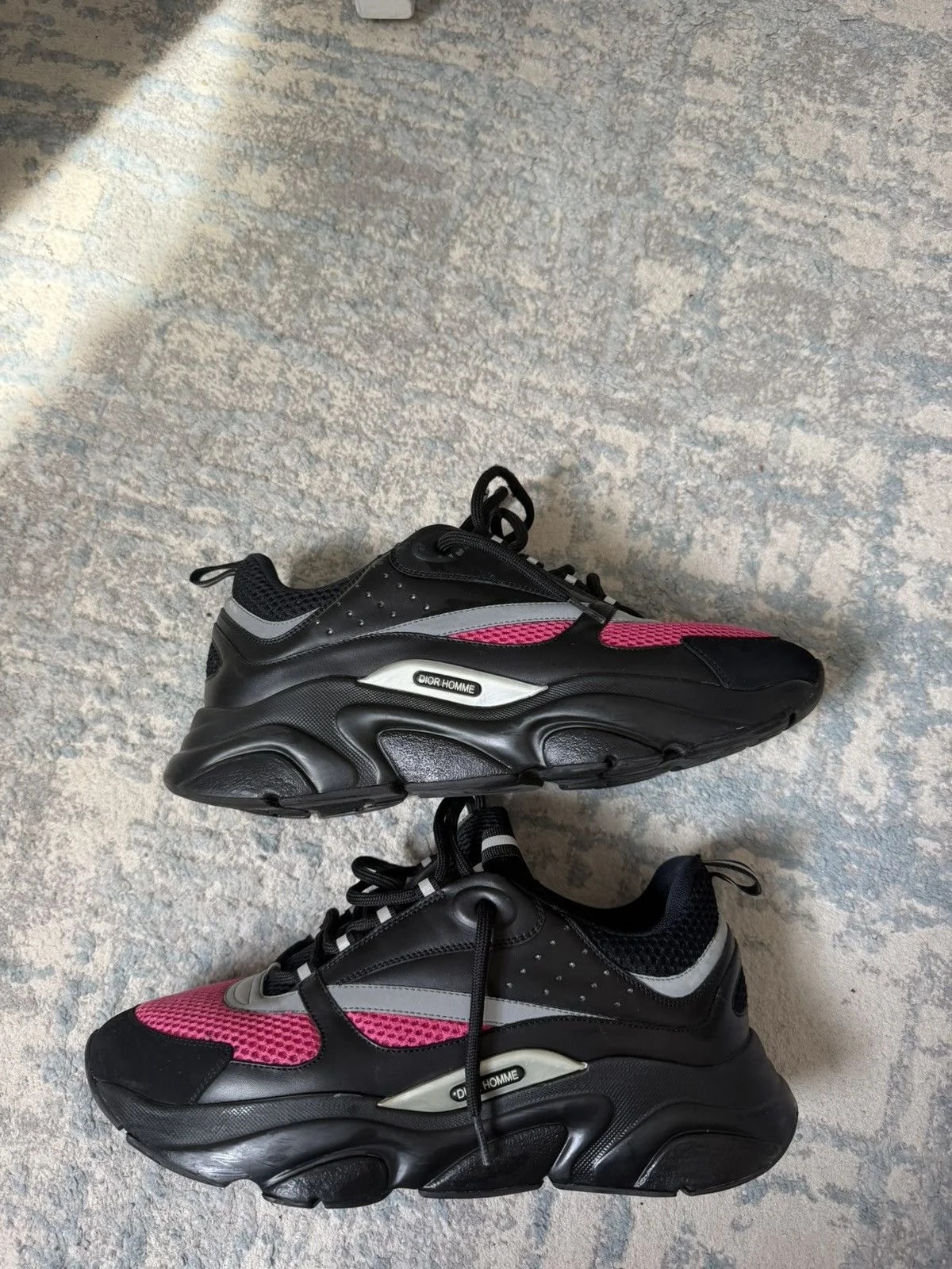 Dior — 22 and — Sneaker — resale