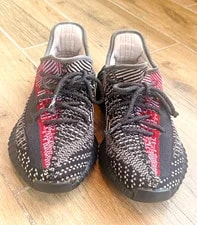 Yeezy — Yeezy Boost 350 V2 'Yecheil' — Sneaker — resale