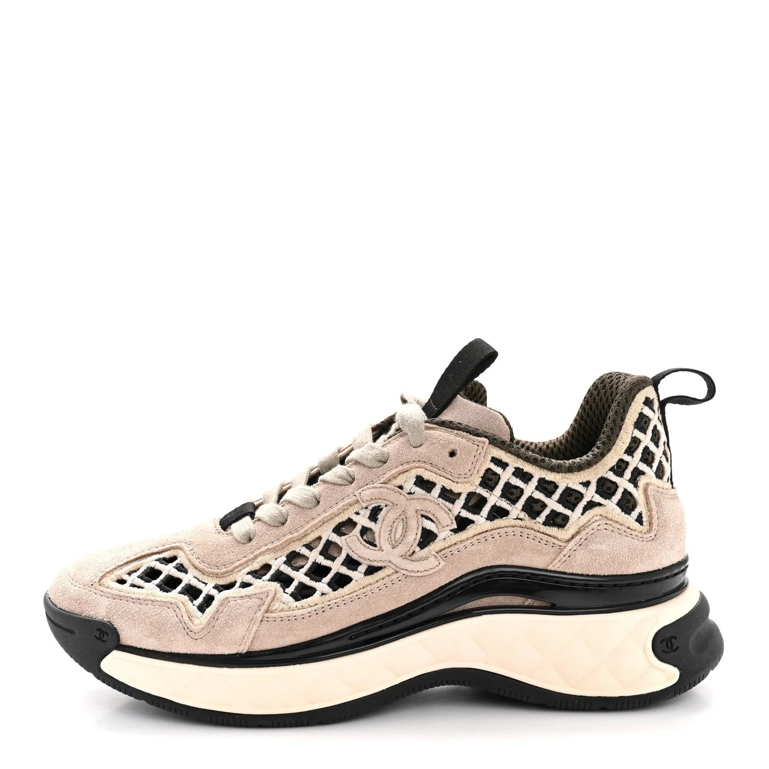Chanel — Embroidered CC 35.5 — Sneaker — resale