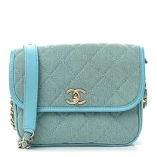 Chanel — Chanel CC Small Messenger Flap Crossbody — Handbag — resale