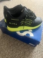 Asics — 🔥Asics Gel Lyte III Runners 🍋🟩 — Sneaker — resale