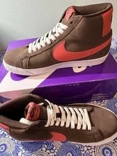 Nike SB — Nike SB Zoom Blazer Mid 9.5M — Sneaker — resale