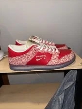 Nike SB — Nike SB Dunk Low X Stingwater Magic — Sneaker — resale