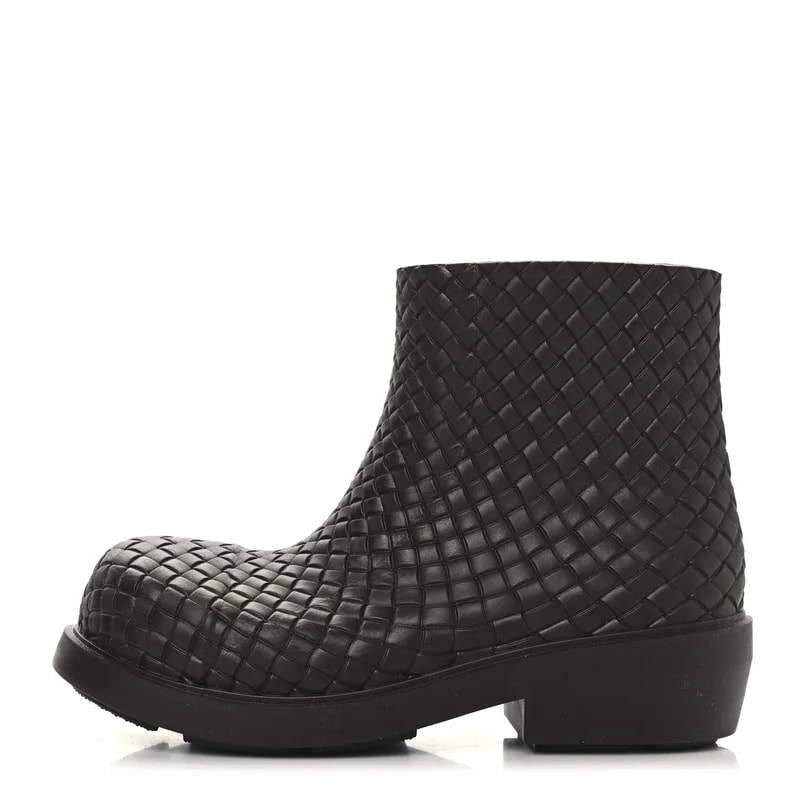 Bottega Veneta — Intreccio Fireman Ankle 40 Fondant — Designer Shoe — resale