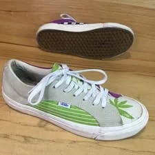 Vans — Vans Vault OG Lampin Lx Leaf / Size 10 Vault Skateboarding 420 — Sneaker — resale