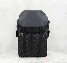 Bottega Veneta — Bottega Veneta New Pocket Backpack 144919426 — Handbag — resale