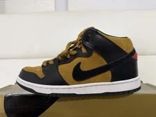 Nike SB — Nike Sb Dunk Mid Golden Hops 2011 Size 8 Nike Dunk Low High Mid — Sneaker — resale