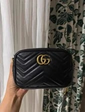Gucci — Gucci GG Marmont Camera Crossbody GHW — Handbag — resale