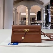 Hermès — Hermes Kelly Wallet To Go WOC Evercolor Flap Crossbody — Handbag — resale