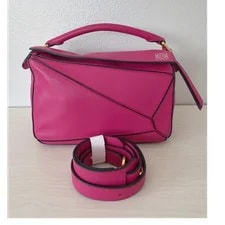 Loewe — Loewe Geometric Hardware Detachable Adjustable Strap — Handbag — resale