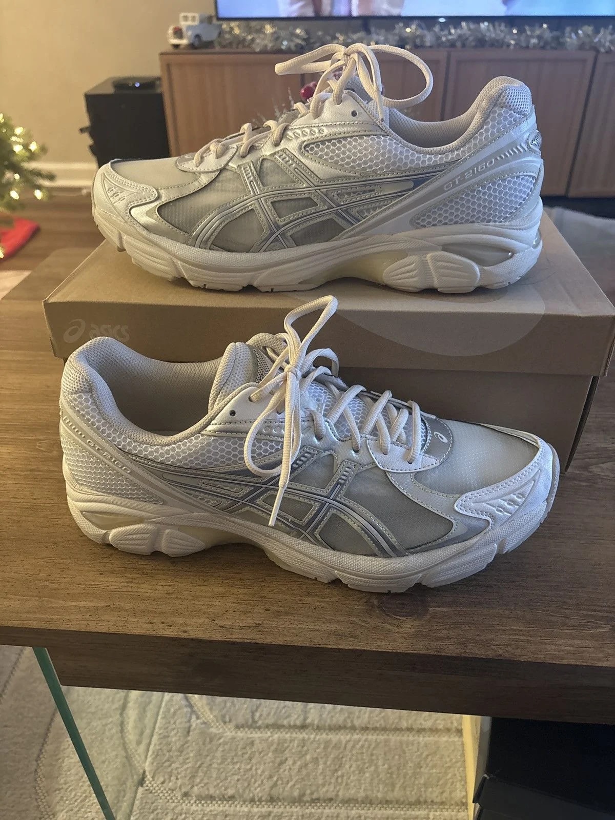 Asics — Above the Clouds Gel 2160 Asics — Sneaker — resale