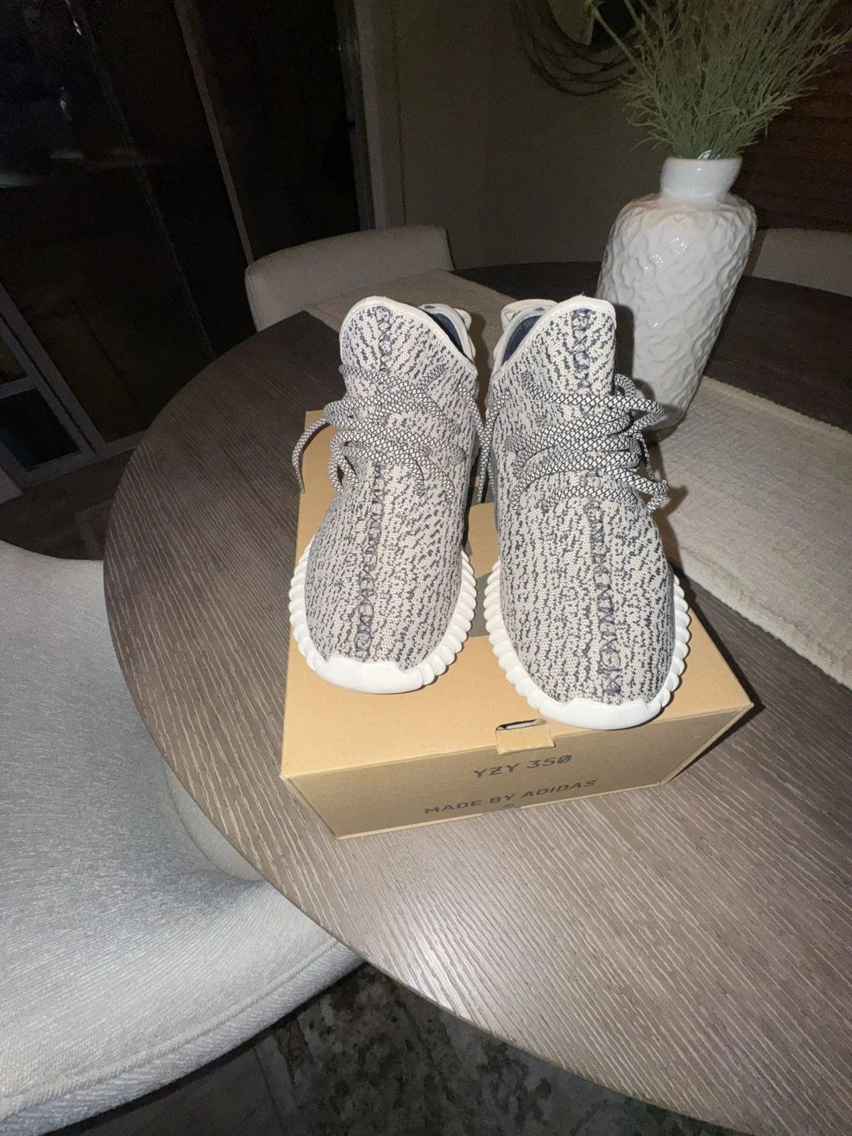 Yeezy — Yeezy Turtle Dove 350 — Sneaker — resale