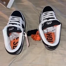 Nike SB — Nike SB Dunk Low 2023 'Tightbooth' Size 9.5 FD2629-100 Condition — Sneaker — resale