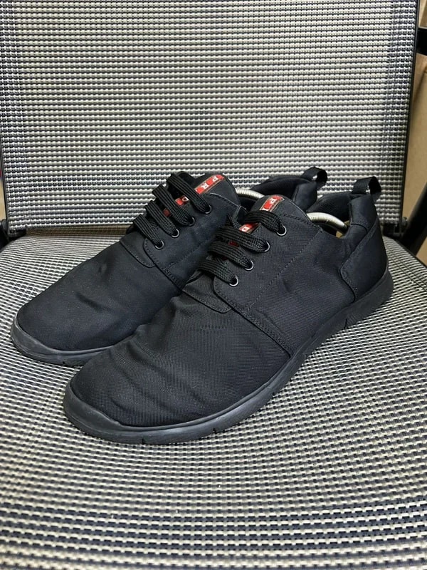 Prada — Prada Linea Rossa — Sneaker — resale