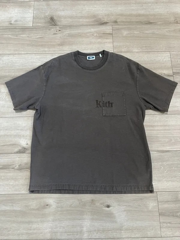 Kith Brown Oversized Pocket T-Shirt Size L — Clothing — resale