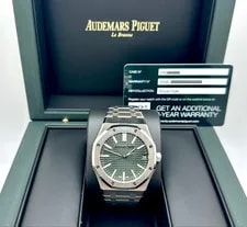 Audemars Piguet — NEW 2025 Audemars Piguet Royal Oak 41mm Green Dial 15510ST.OO.1320ST.09 Box Card — Watch — resale
